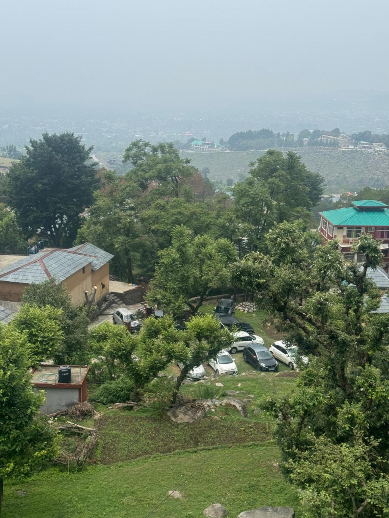 Paradise Inn By Hbr Dharamshala Exterior photo