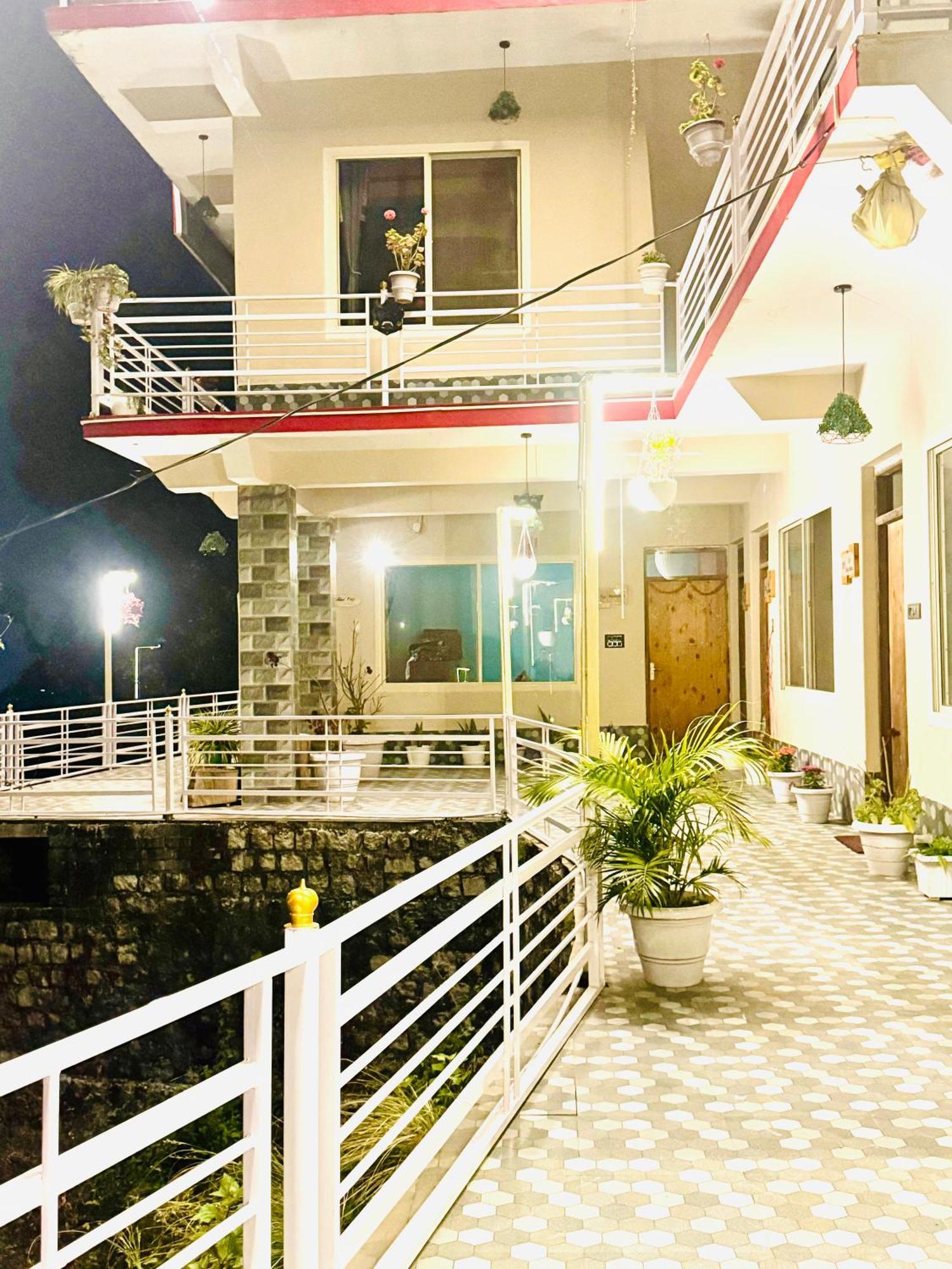 Paradise Inn By Hbr Dharamshala Exterior photo